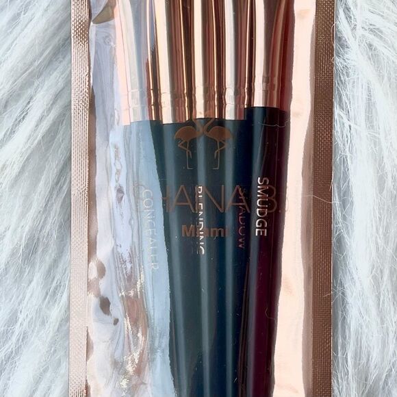 NIP 5 piece makeup brush set by Shaina B Miami - Picture 3 of 3